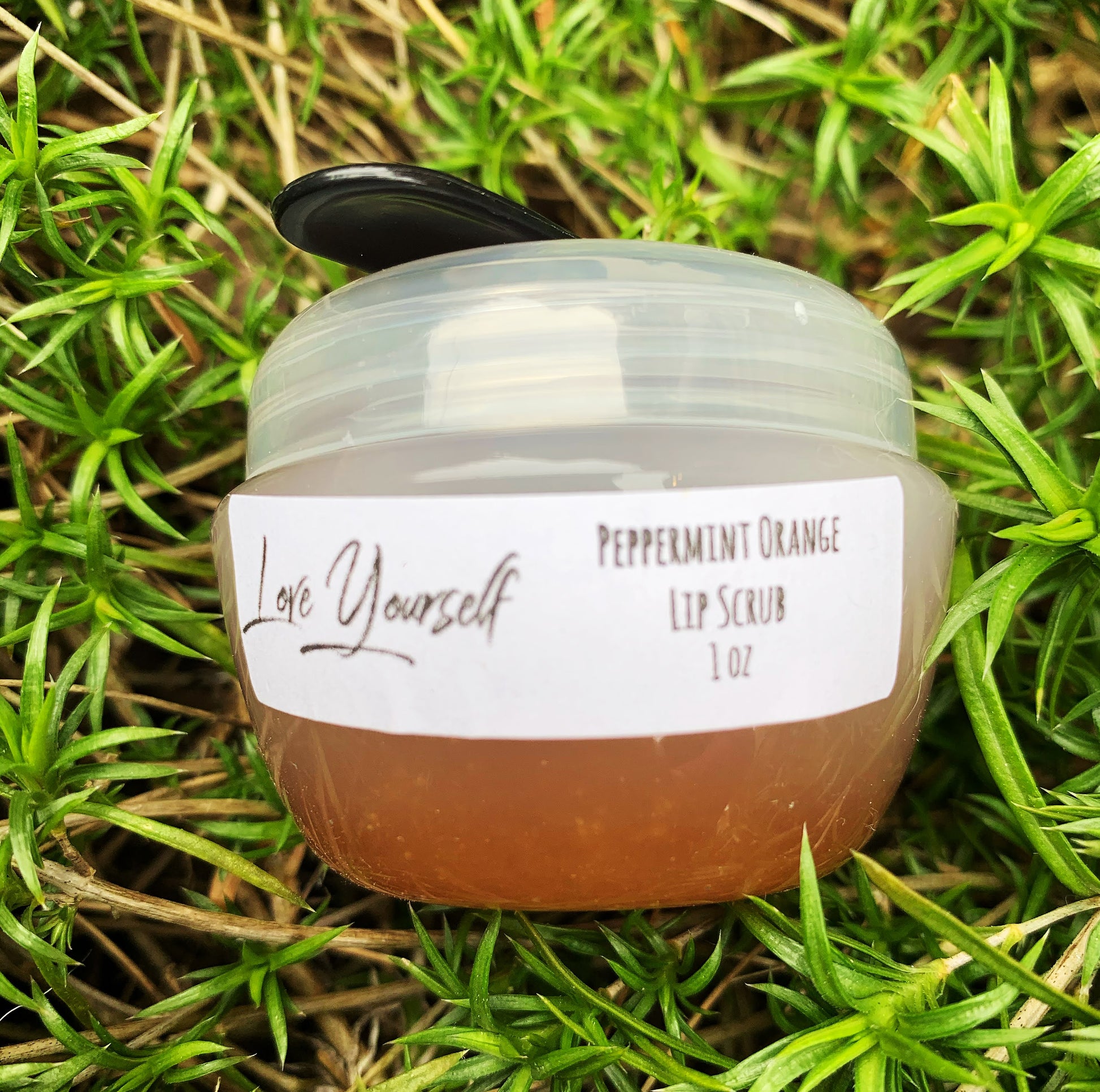 Peppermint Orange Lip Scrub by Love Yourself